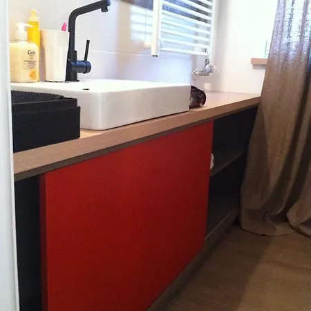 Apartament Nad Stawem Διαμέρισμα Krasków